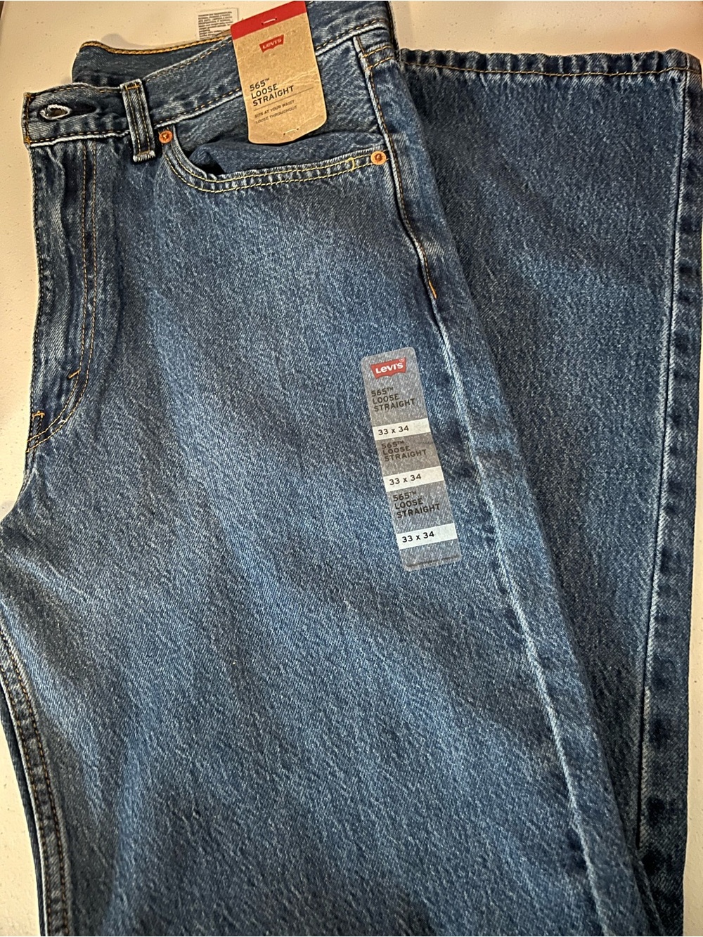 Levi’s loose straight jeans 33x34 NWT